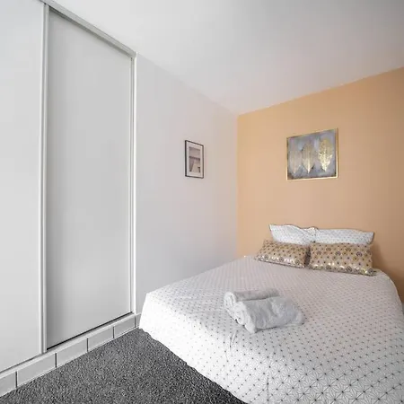 Appartement L'amadéo - T2 Centre-ville&parking Clermont-Ferrand