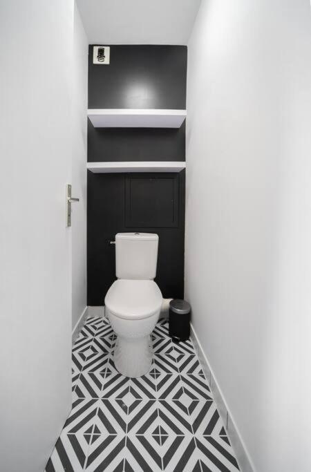 L'amadéo - T2 Centre-ville&parking Appartement *